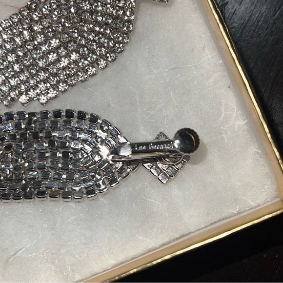 Vintage Les Bernard Rhinestone Waterfall Earrings Signed, Screw Back Clips. - Picture 4 of 4